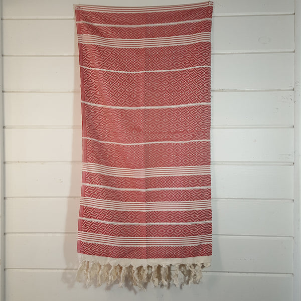 Basic Diamond Turkish Towel in Red