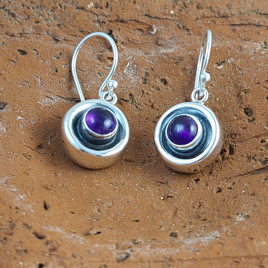 Pillow Earrings with Amethyst