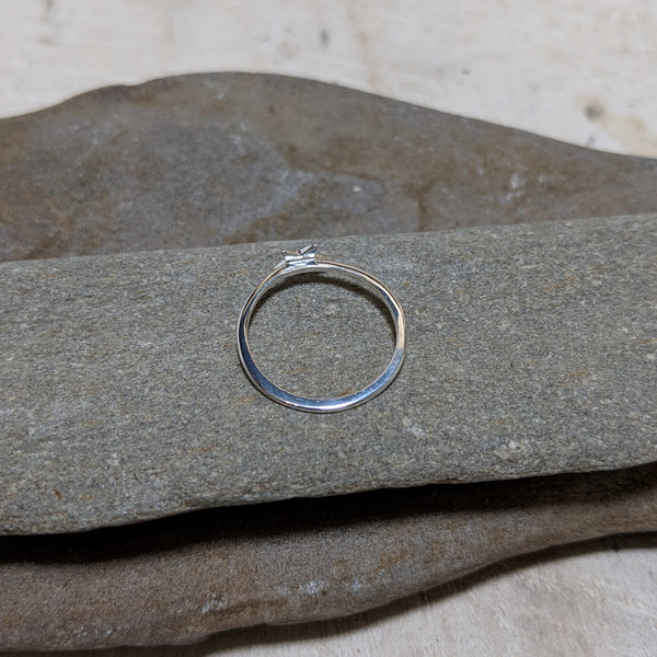 side view of silver star ring