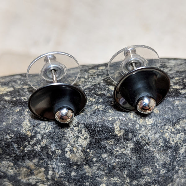 side view of oxidized berry bowl studs
